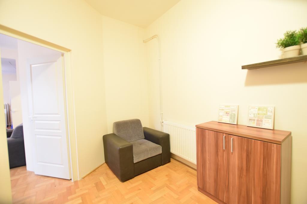 Budget By Hi5 - Feherhajo Apartment